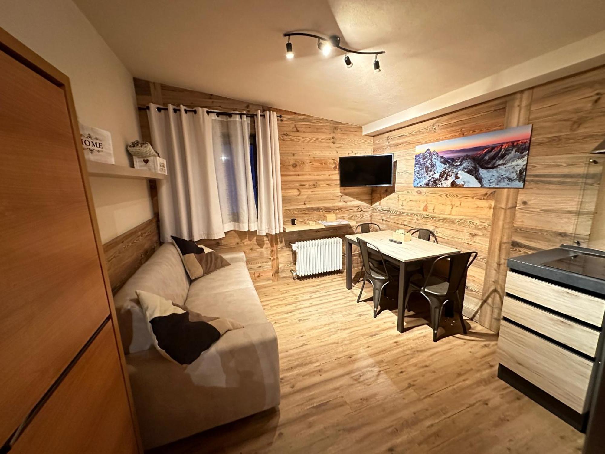 Casa Cervinia Shuss 2 Lägenhet Breuil-Cervinia Exteriör bild
